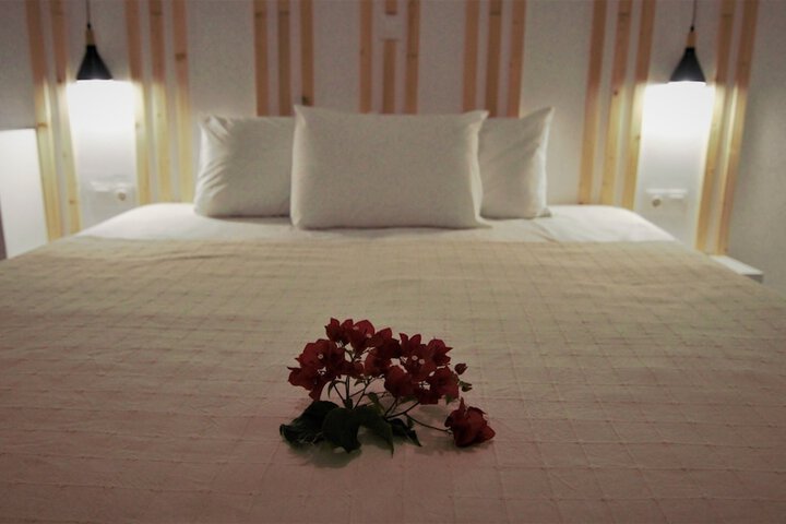 Room 17 of 32