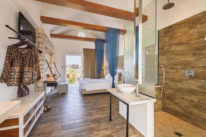 Room 36 of 58