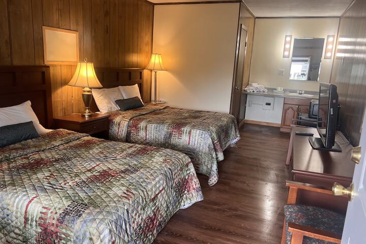 Room 16 of 26