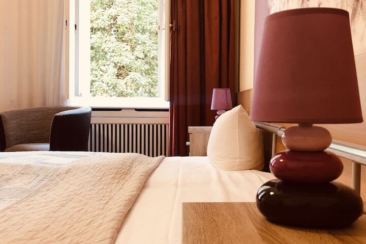 Room 34 of 51