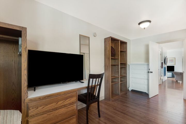 Room 48 of 398