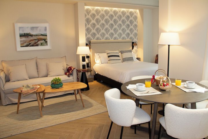 Room 14 of 45