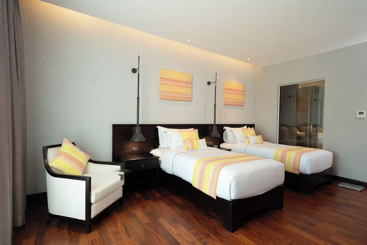 Room 52 of 125