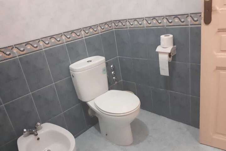 Room 12 of 15