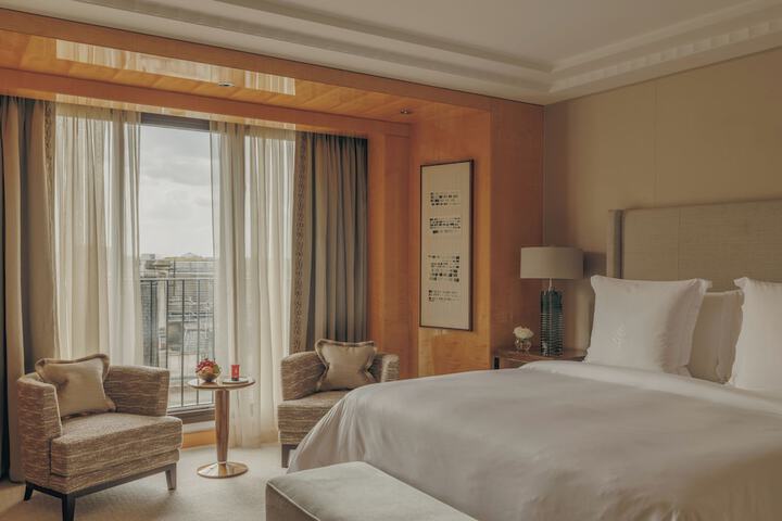 Room 37 of 130