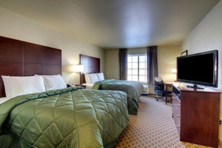 Room 4 of 12