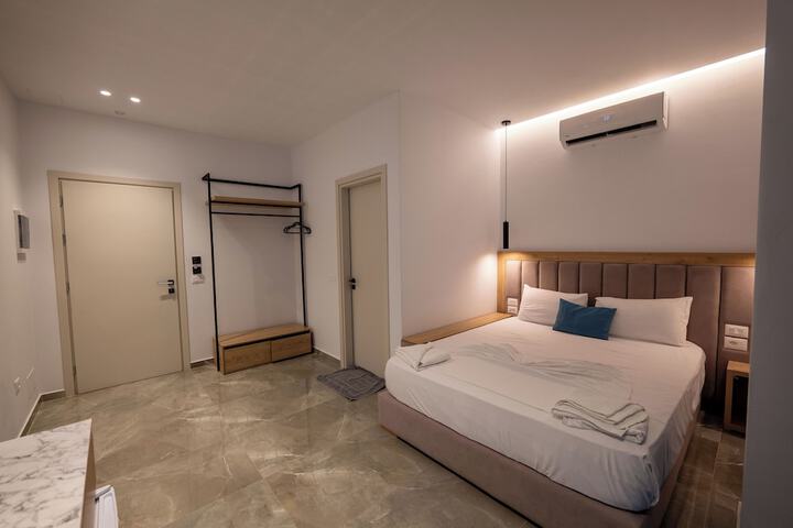 Room 31 of 73
