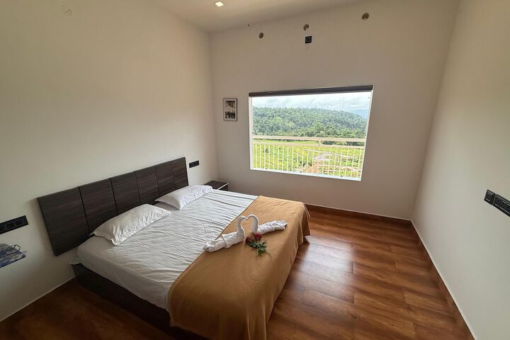Room 15 of 21