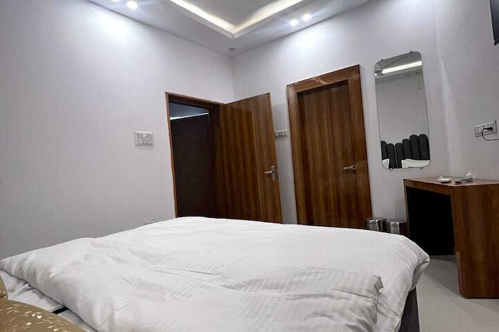 Room 31 of 52
