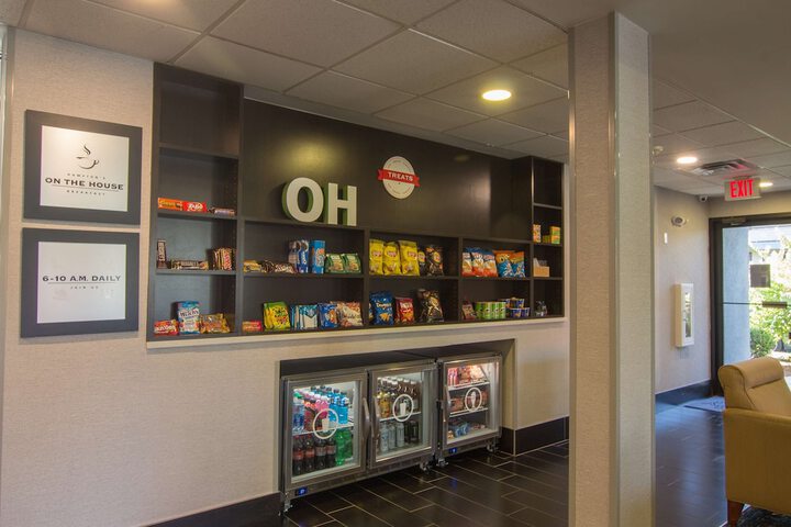 Snack bar