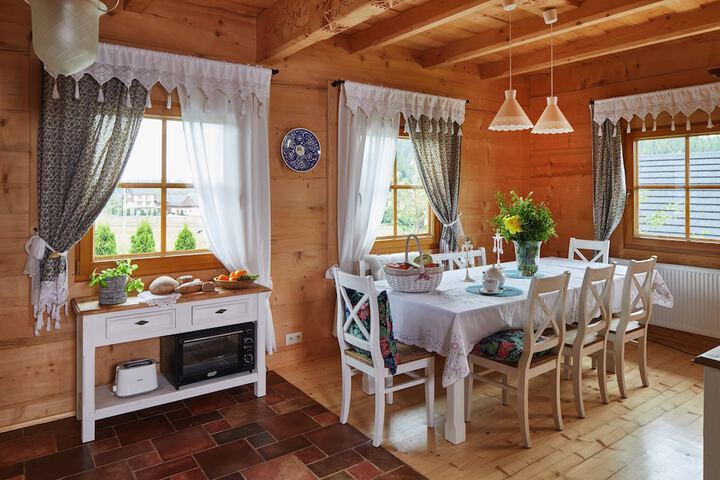 Dining Photos