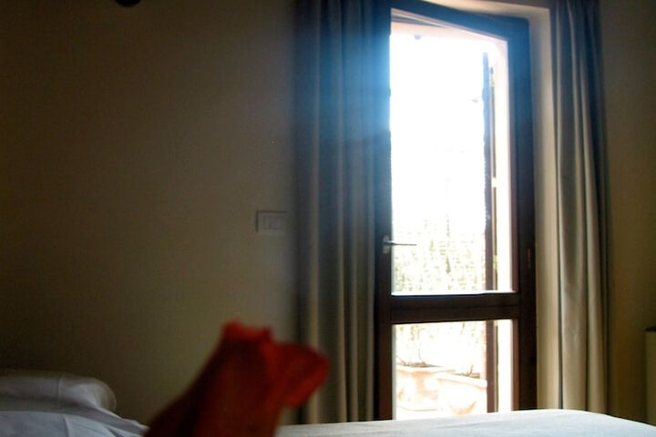 Room 5 of 66