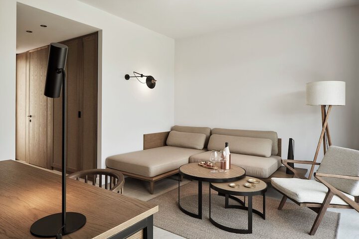 Room 41 of 155
