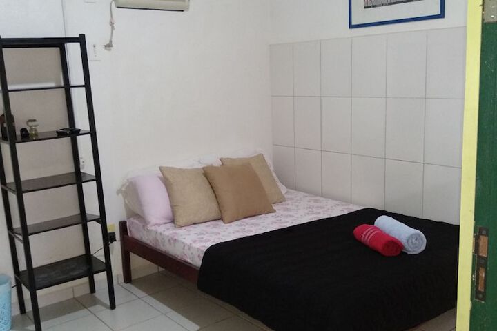 Room 48 of 82
