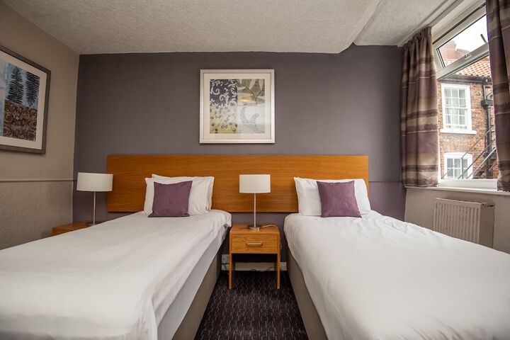 Room 20 of 36