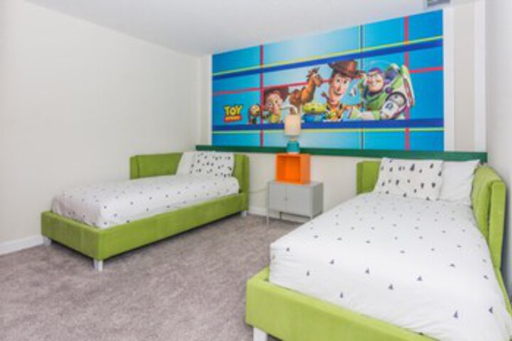 Room 58 of 73