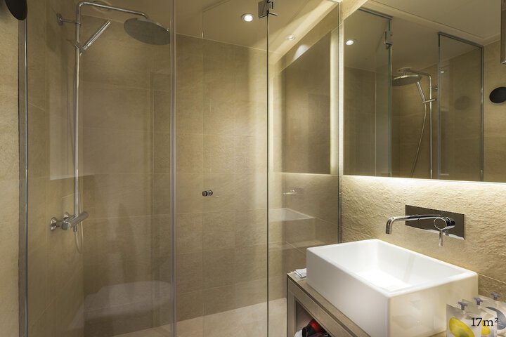 Bath Interior