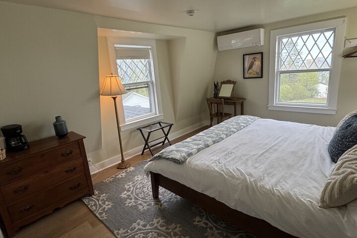 Room 41 of 182