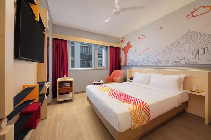Room 9 of 27