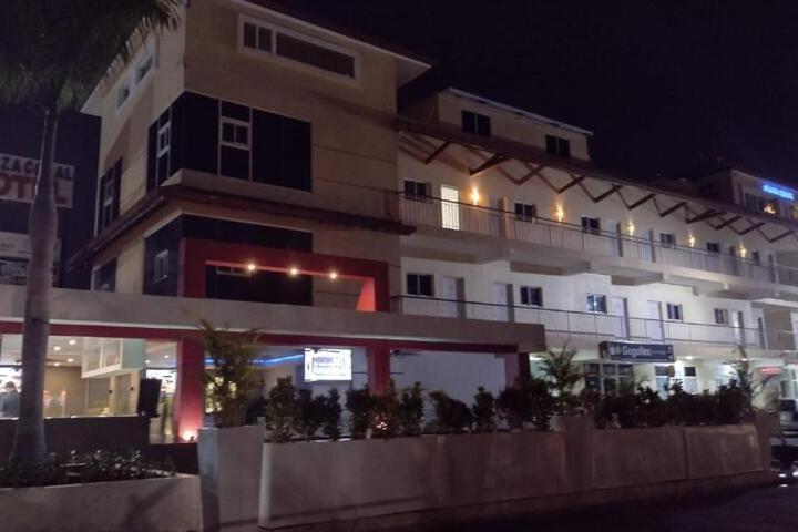 Plaza Coral Hotel