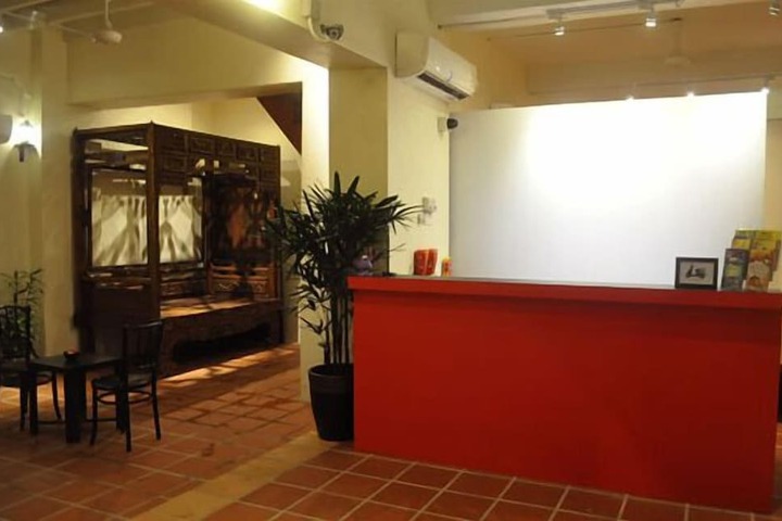 Hotel Interior 5 of 128