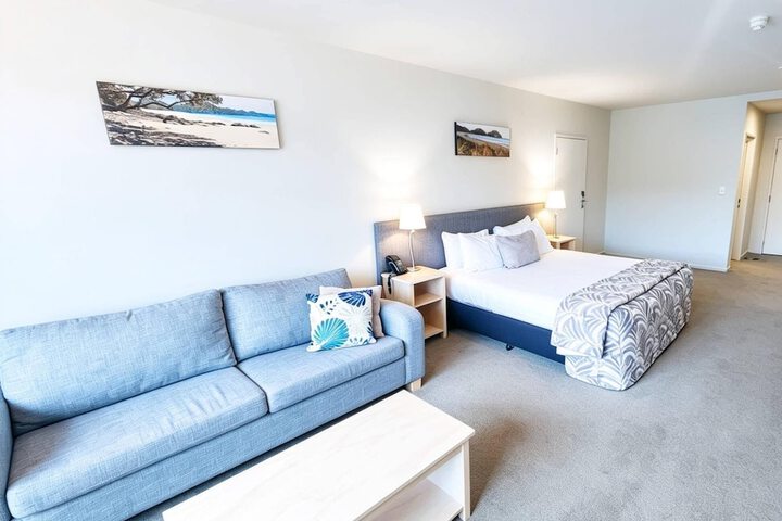 Room 14 of 56