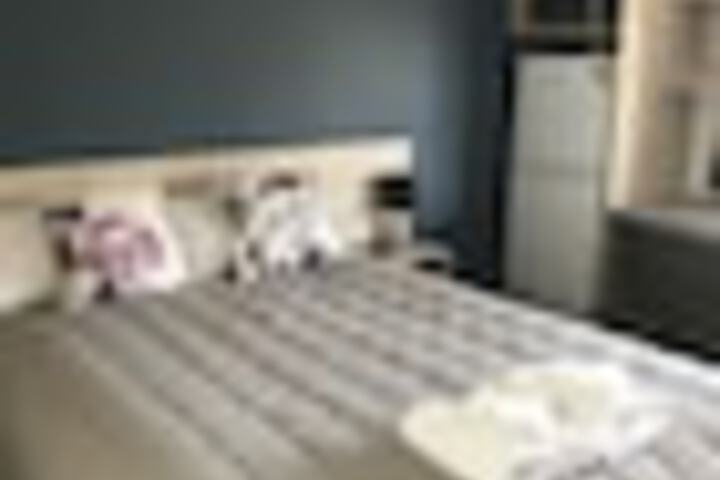 Room 32 of 156