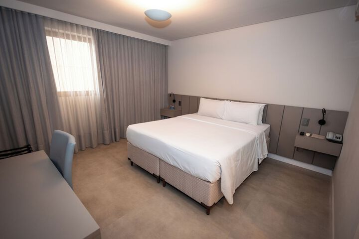 Room 39 of 156