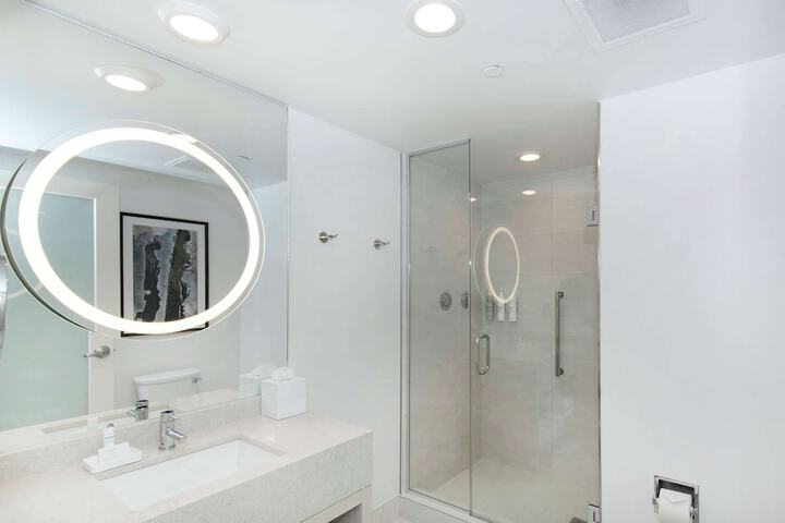 Bathroom shower