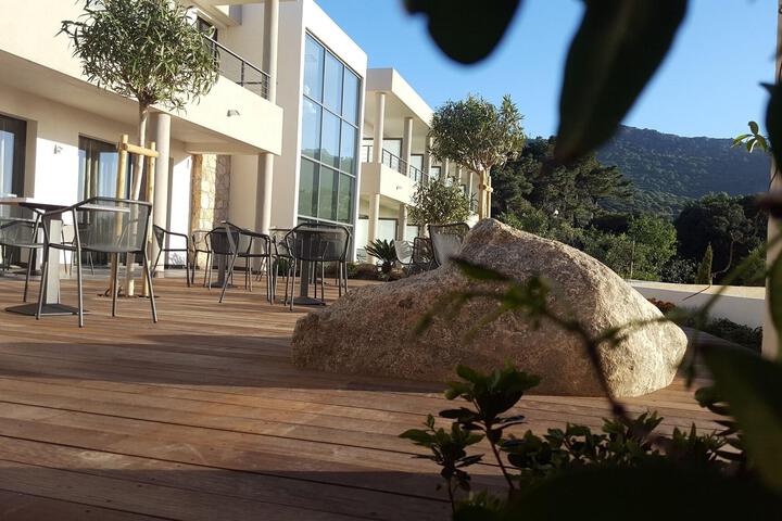 Terrace/Patio 13 of 31