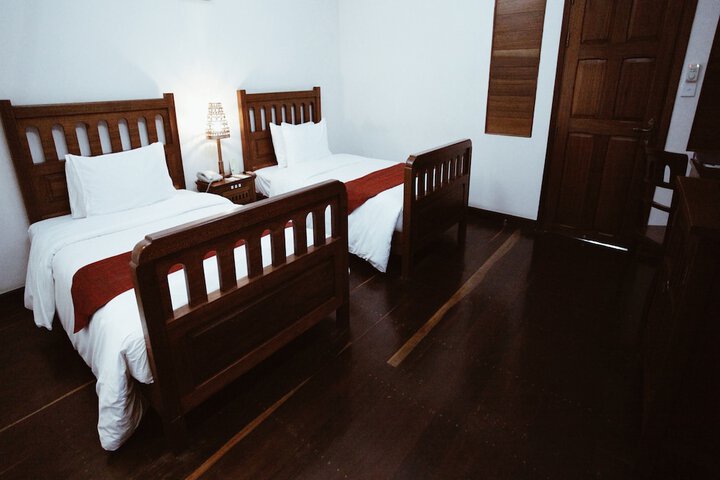 Room 13 of 91