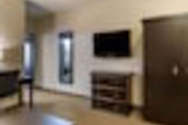 Room 50 of 168
