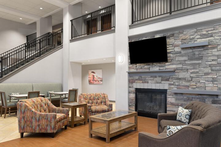 Hotel Lobby