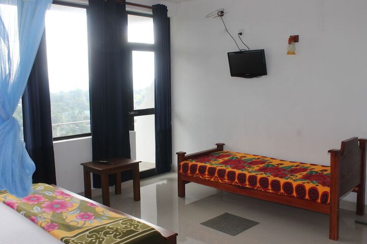 Room 26 of 53