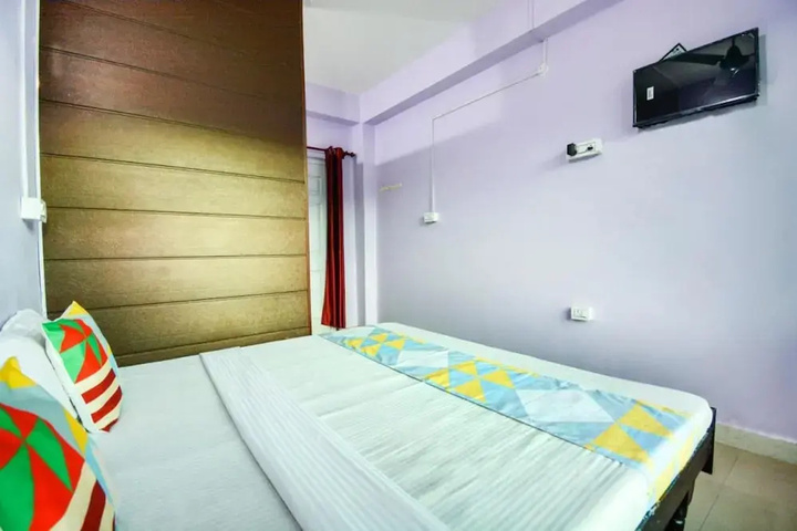 Room 12 of 13