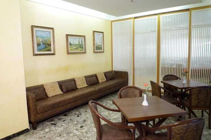 Dining Photos