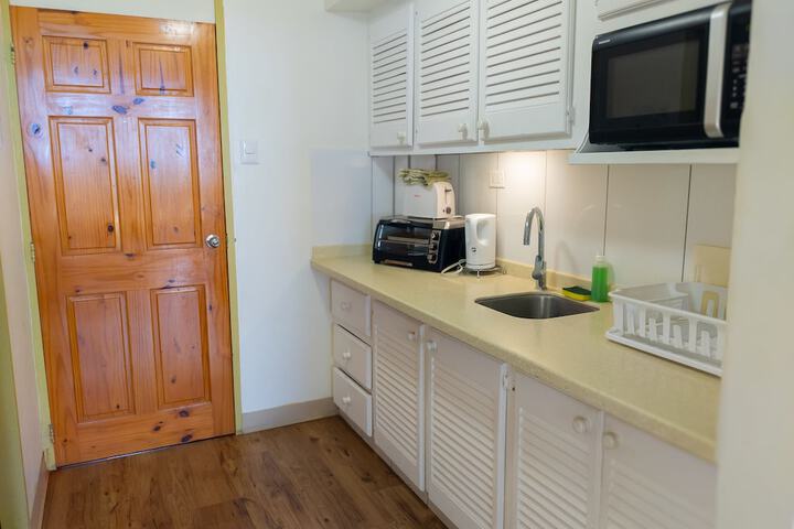 Room 15 of 32