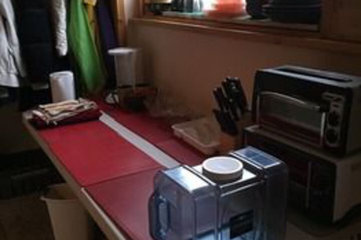 Room 10 of 13