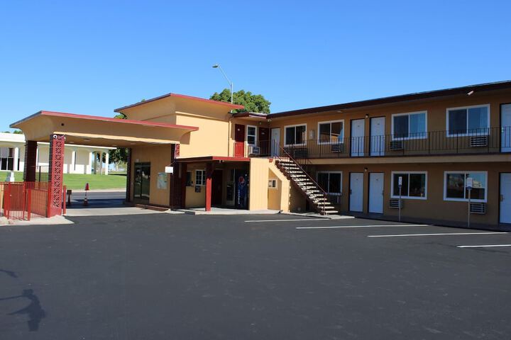 Hotel 58 of 65