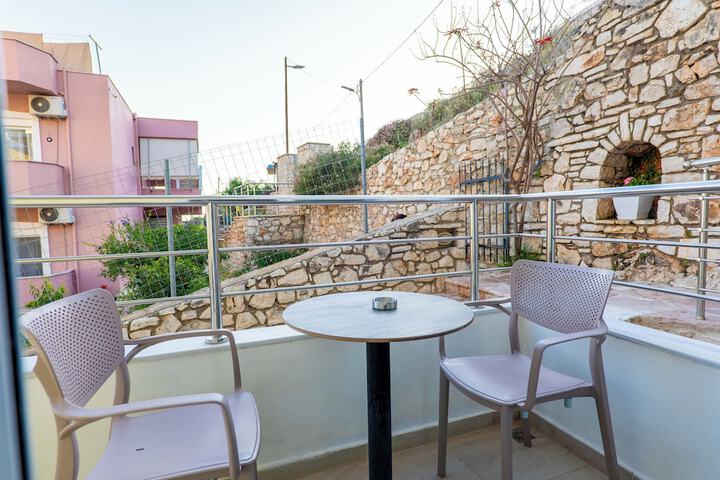 Terrace/Patio 131 of 133