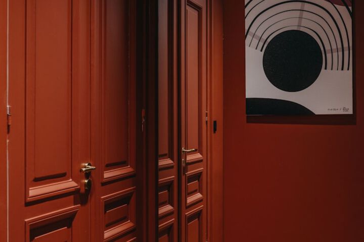 Room 21 of 110