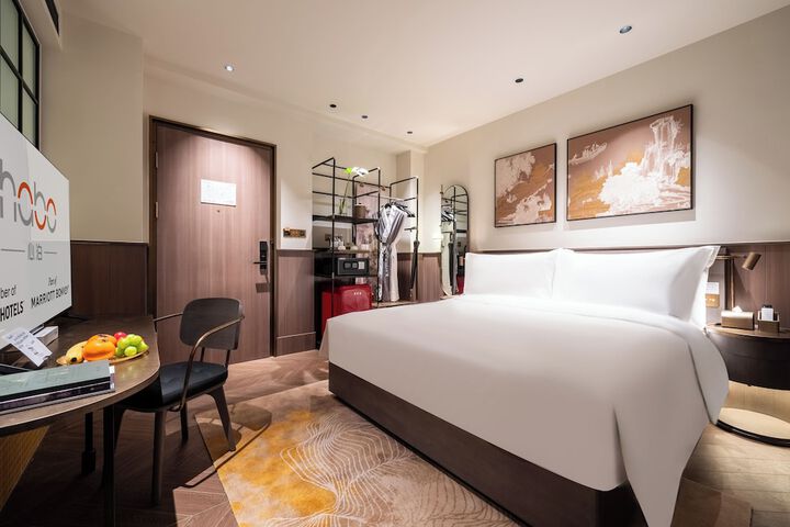 Room 62 of 141