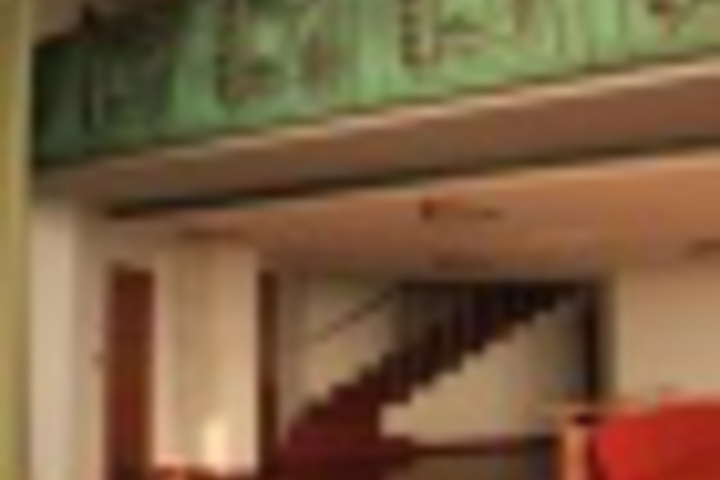 Room 27 of 60