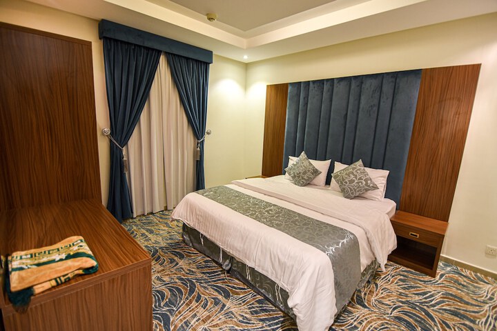 Room 17 of 43