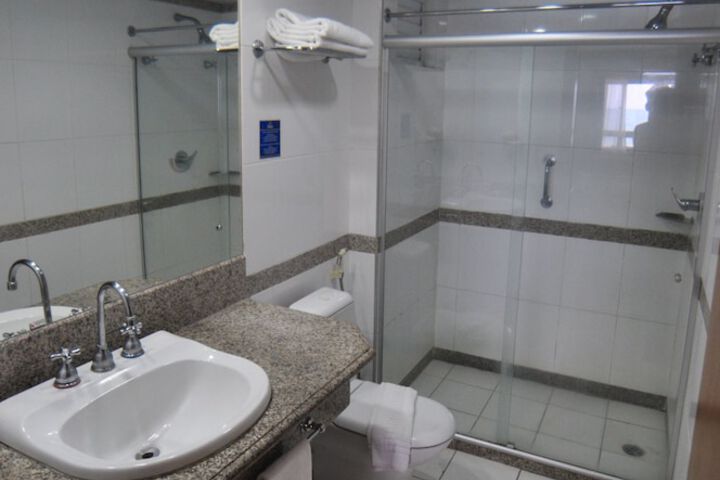 Room 62 of 141
