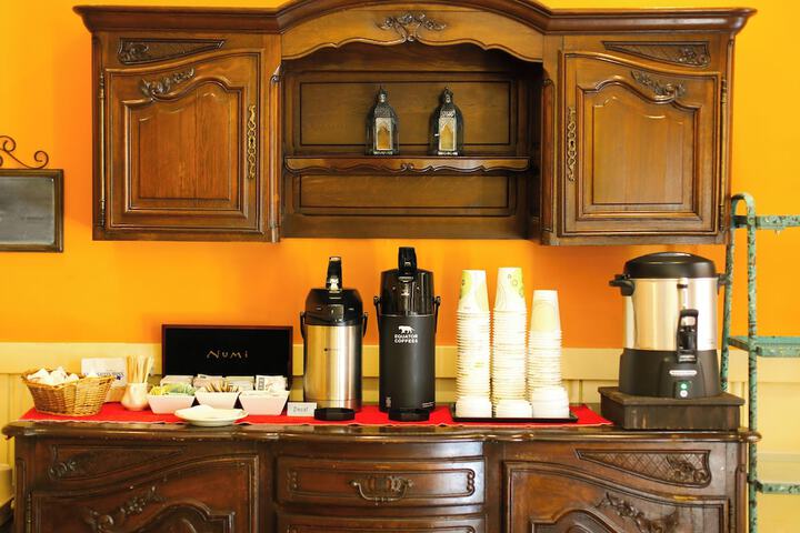 Coffee service