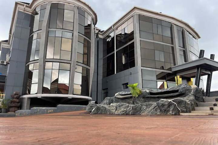Infinite Luxury Hotels and Suites