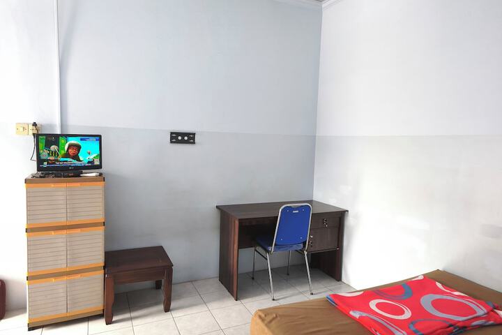 Room 7 of 17