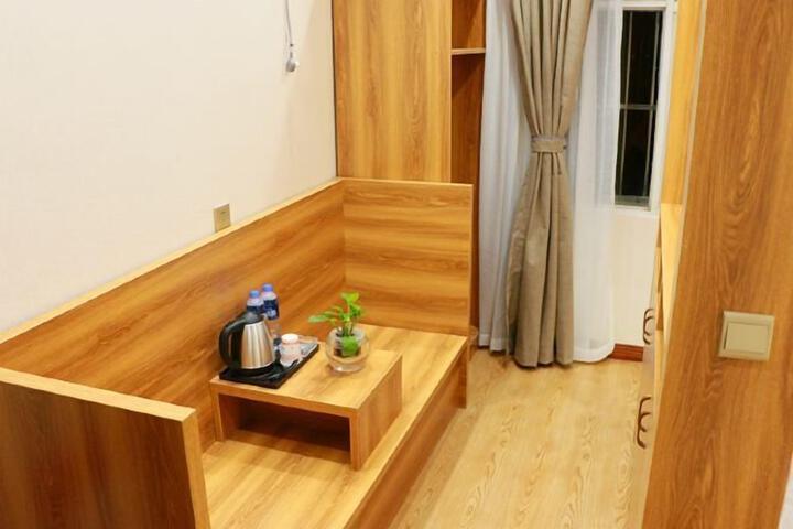 Room 54 of 142