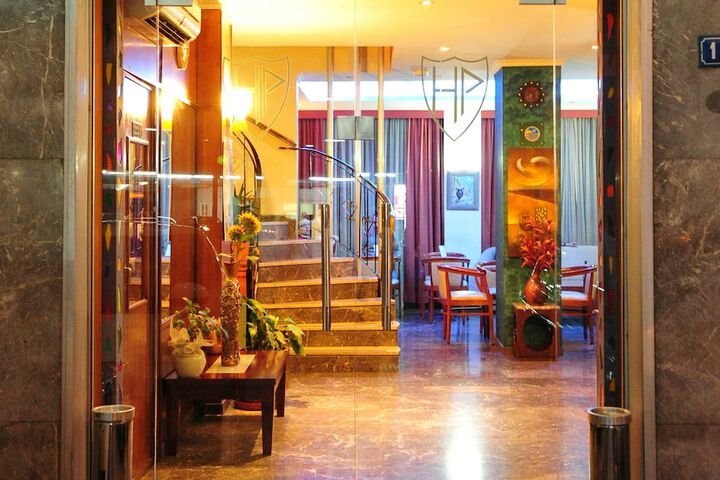 Hotel 53 of 55
